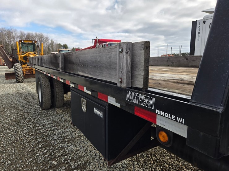 2000-ford-f650-image-22