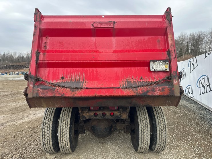 2005-massey-ferguson-8-image-4