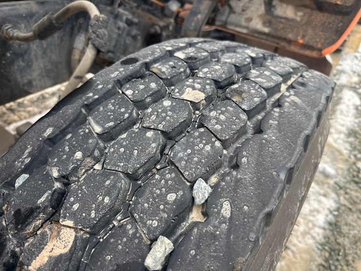 1997-massey-ferguson-8-image-64