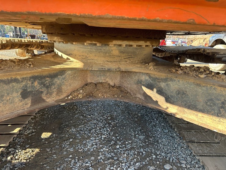 2021-hitachi-zx225-image-80