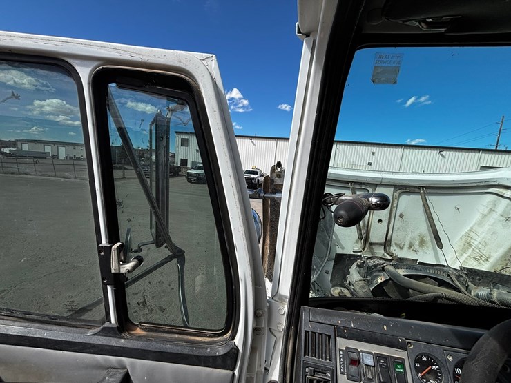 1999-caterpillar-3126-image-43