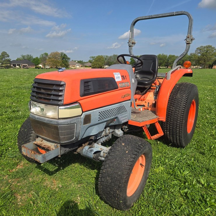 KUBOTA L3830