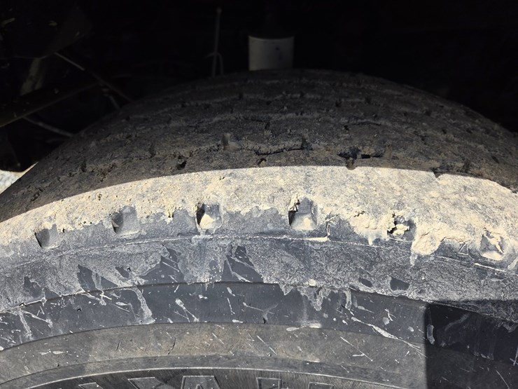 2005-massey-ferguson-8-image-75