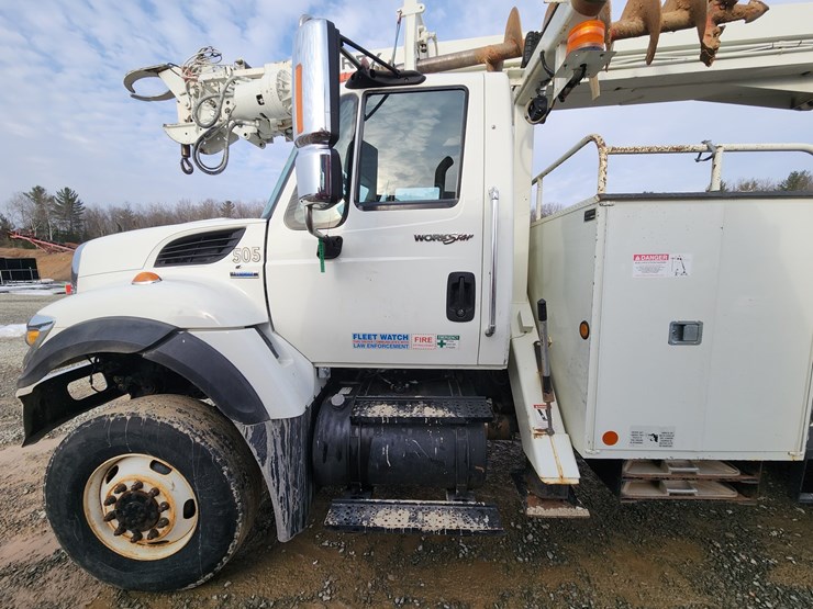 2008-international-workstar-7400-image-9