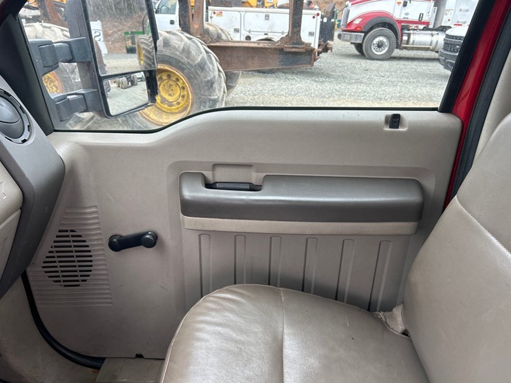 2008-ford-f550-xl-image-50