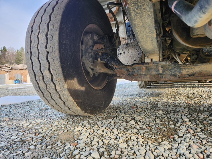 2016-kenworth-t400-image-48