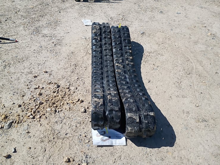 #l19-040-•-tpm-mini-rubber-tracks-image-2