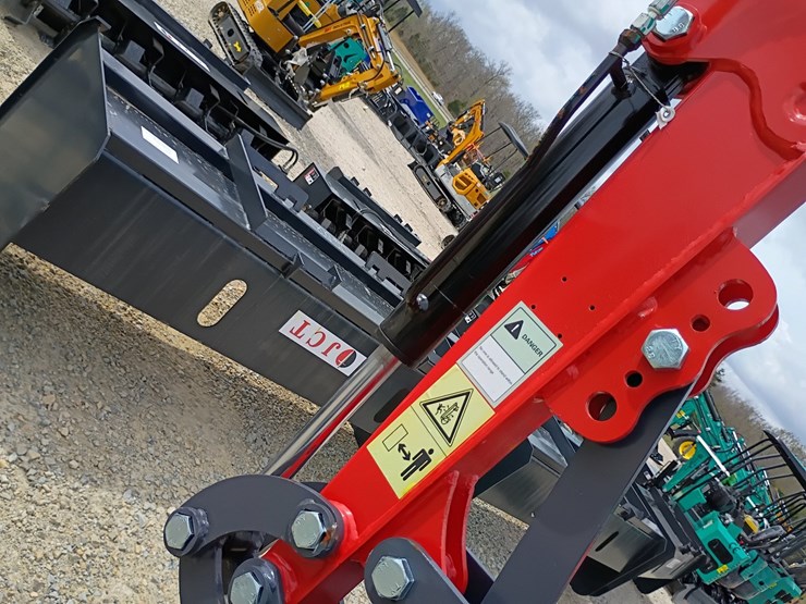 #24177-•-2025-agt-mx15rx-mini-excavator-image-26