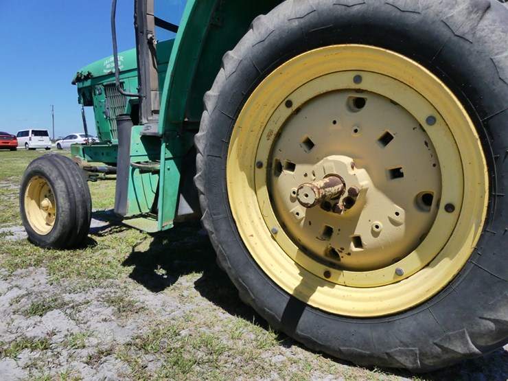 john-deere-6400-image-7