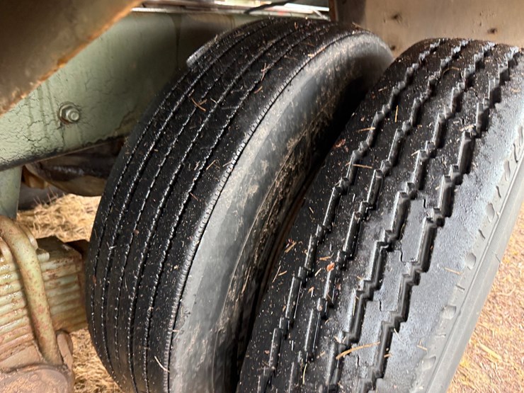 1984-mack-dm492s-image-72