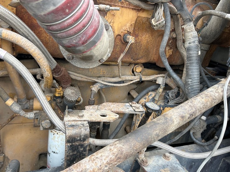 2005-peterbilt-357-image-50