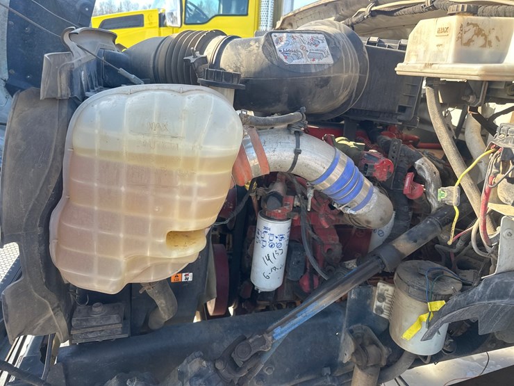 2012-ford-f650-image-35