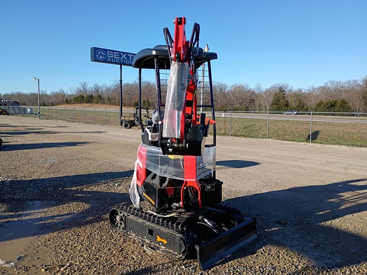 #l19-010-•-2026-tpm-18bs-mini-excavator-image-6