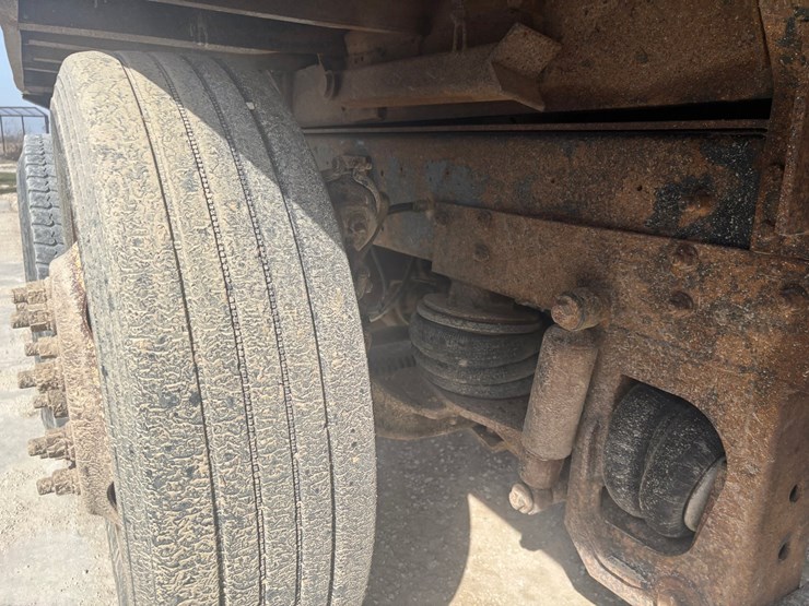 1999-sterling-l9513-image-66