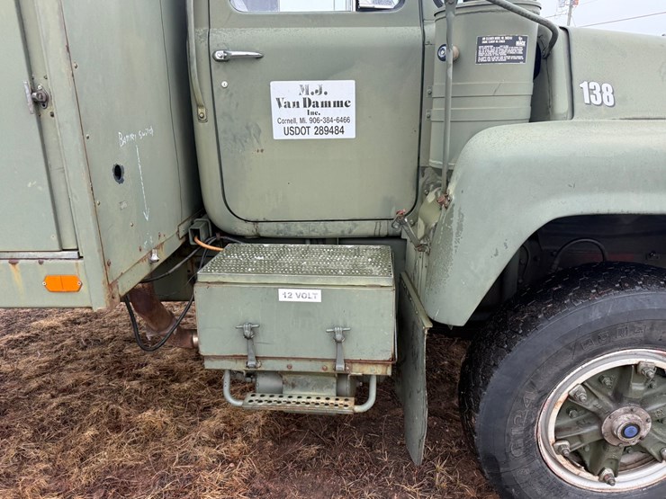 1984-mack-dm492s-image-38