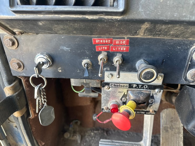 1986-international-f9370-image-25