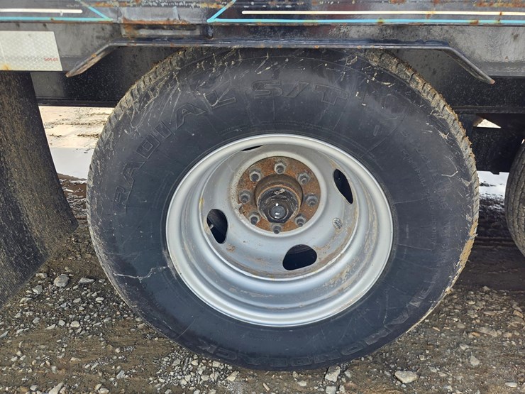 2024-massey-ferguson-8-image-43