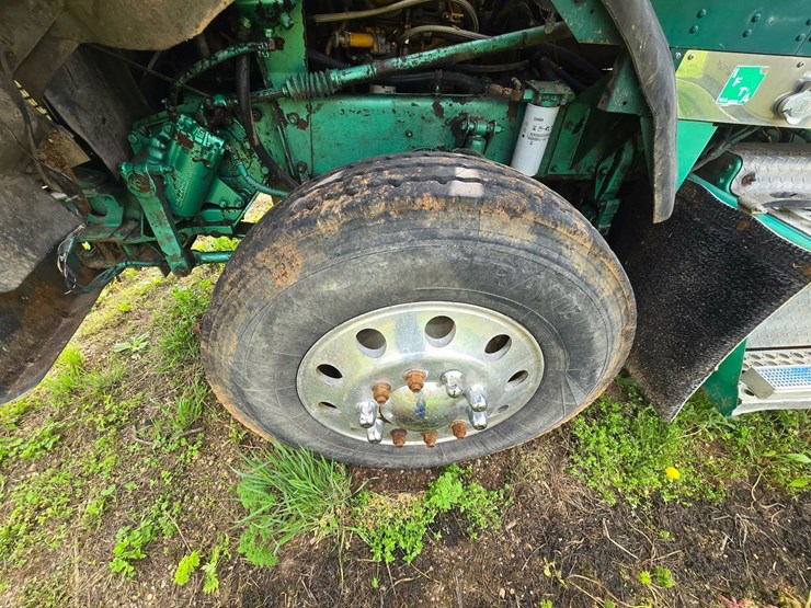 2006-kenworth-t800-image-16