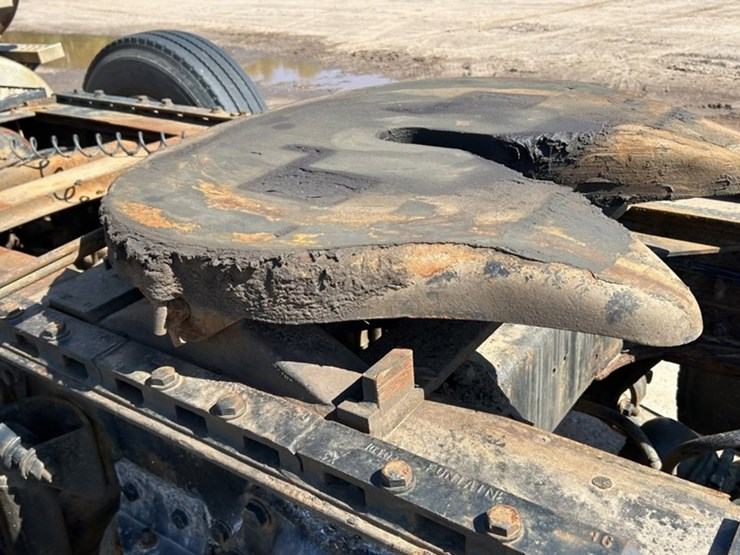 #1114-•-2005-western-star-tri-axle-heavy-haul-truck-tractor-image-17