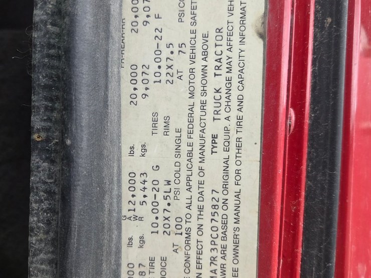 1993-international-9200-image-82