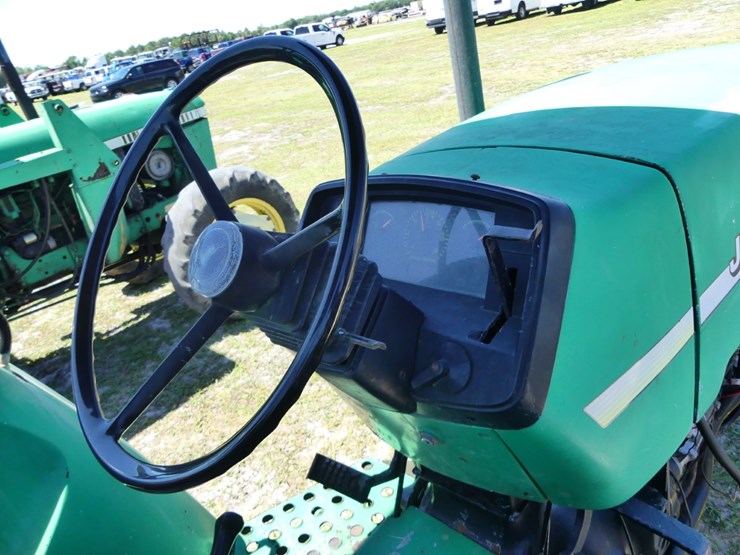 john-deere-5510-image-12