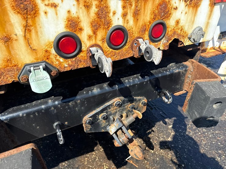 2014-international-4300-sba-image-27