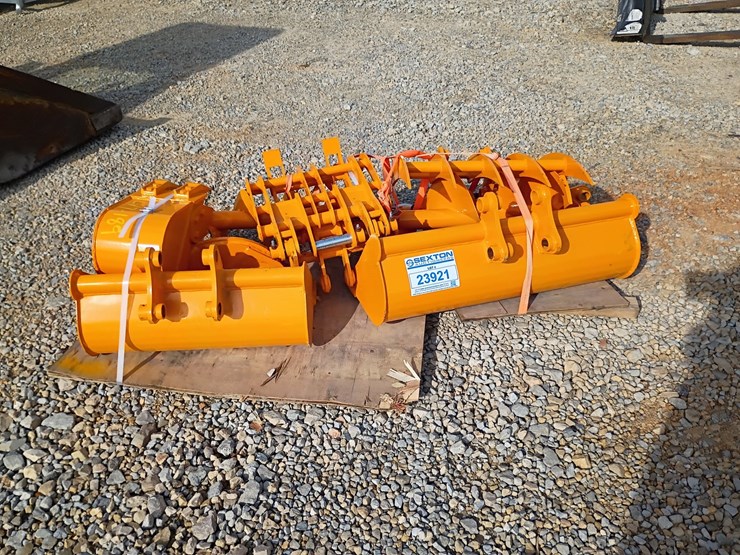 #23921-•-excavator-attachment-set-image-3