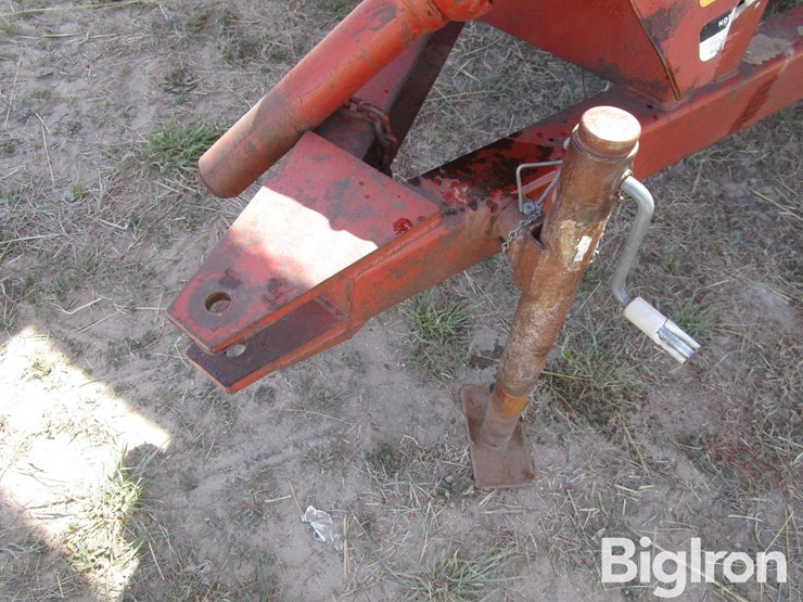 hesston-sp10-image-11