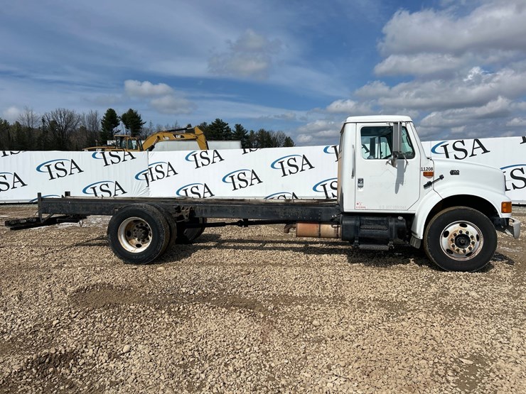 2000-international-4700-image-6