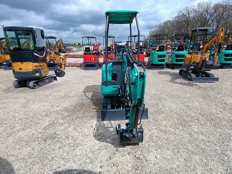 #24173-•-2025-agt-qk16r-mini-excavator-image-7