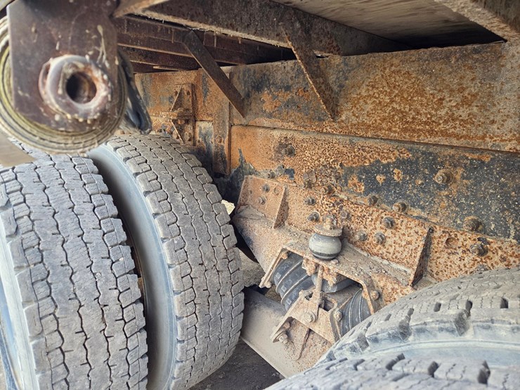 1998-international-paystar-5000-image-26