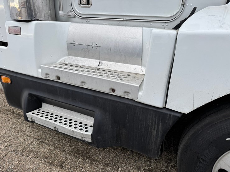 1995-kenworth-t600-image-24