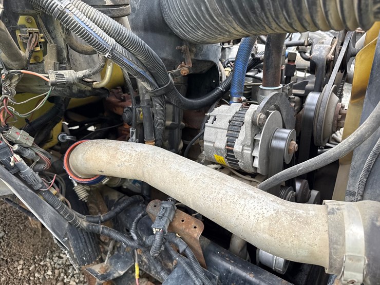 1993-ford-f700-image-46