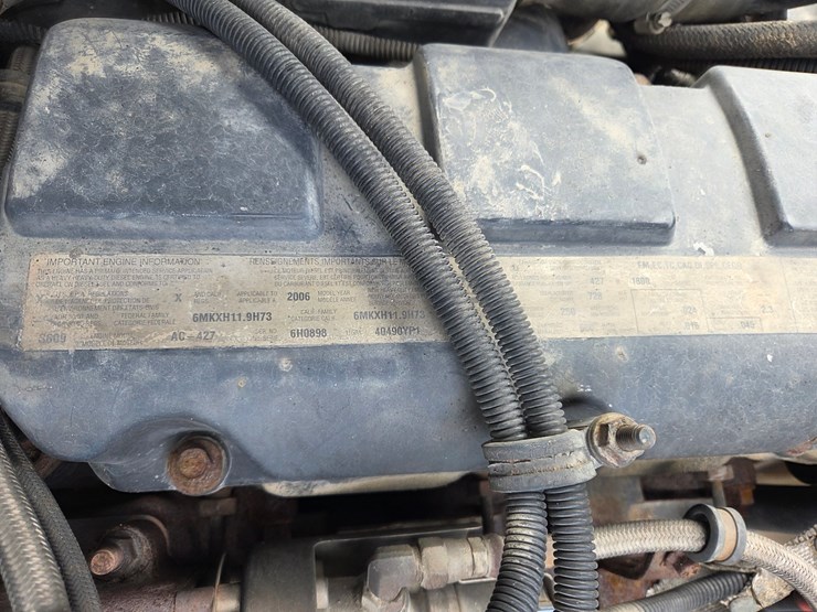 2007-massey-ferguson-8-image-63