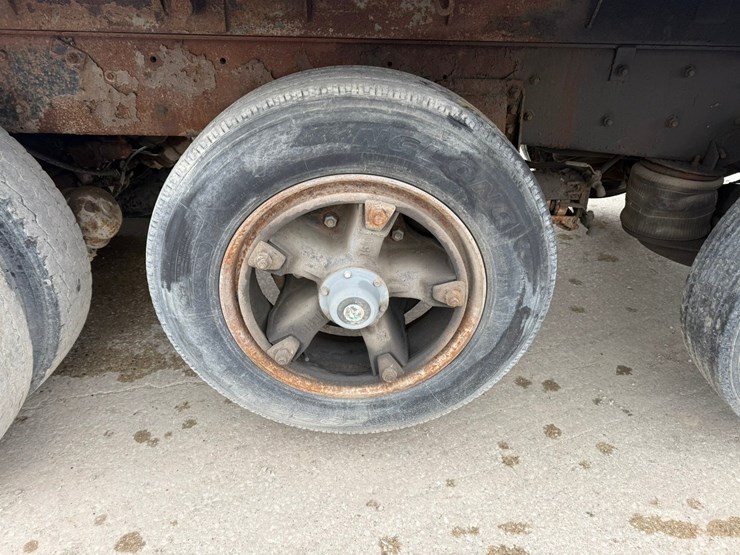 mack-dm688s-image-62