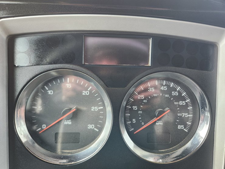 2016-kenworth-t400-image-60