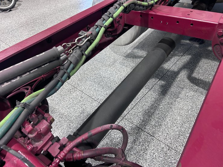 2007-peterbilt-379-image-35