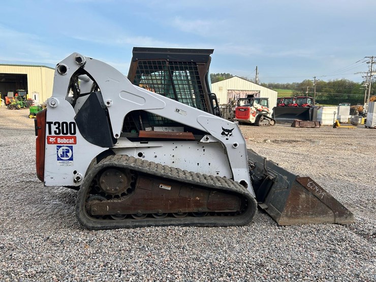 bobcat-t300-image-5