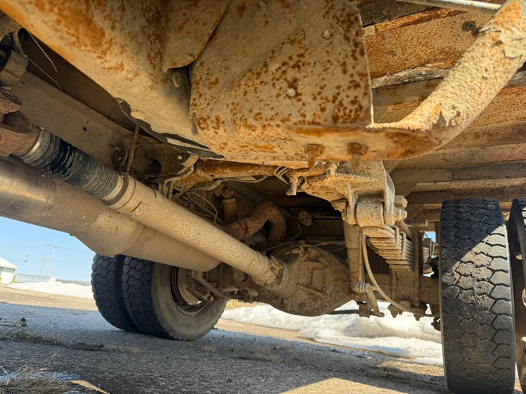 #2047-•-2012-ram-5500-heavy-duty-4x4-service-truck-image-32