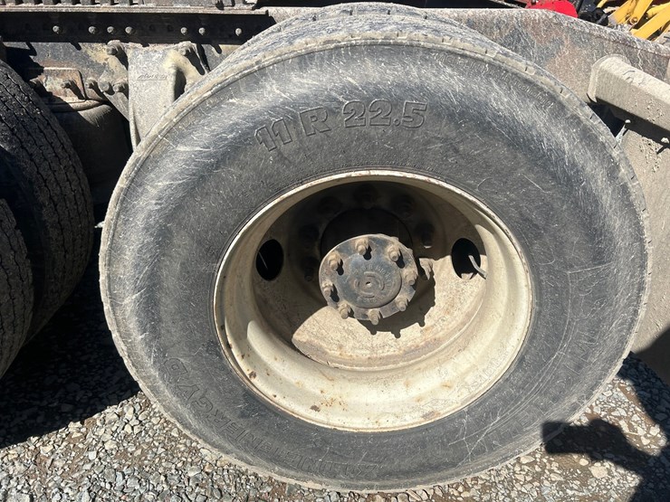 2005-massey-ferguson-8-image-72