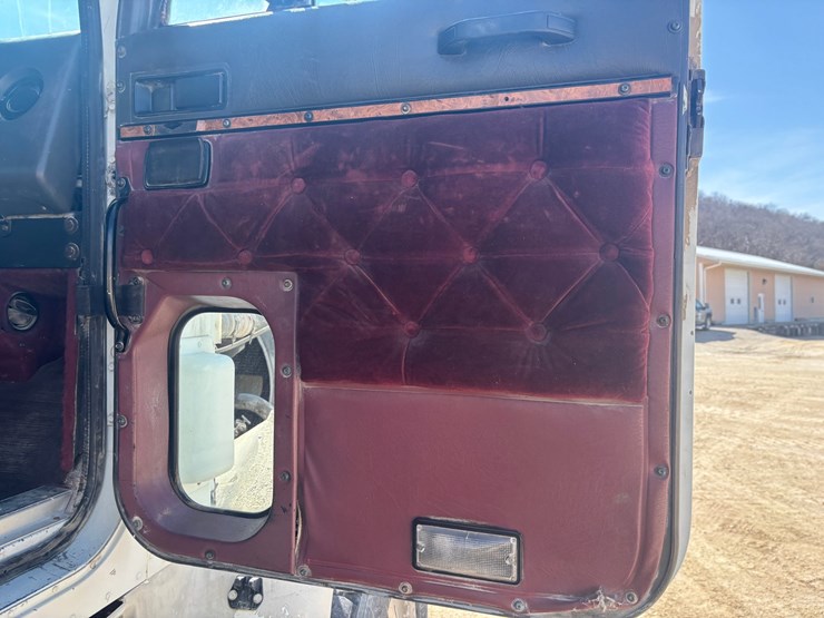 1994-international-9400-image-34