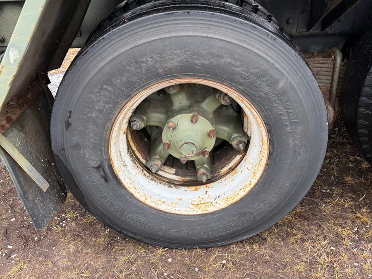 1984-mack-dm492s-image-80