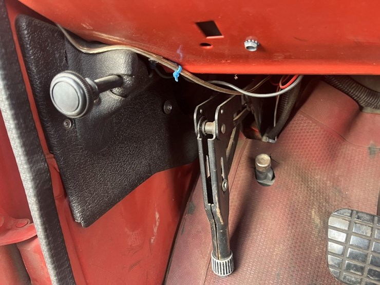 #1148-•-1980-gmc-v-8-fire-truck-image-89