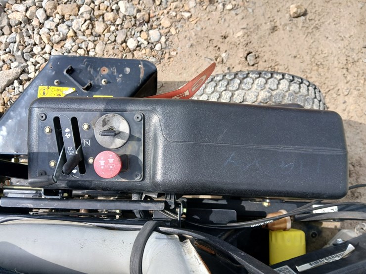 gravely-zt2350-image-16