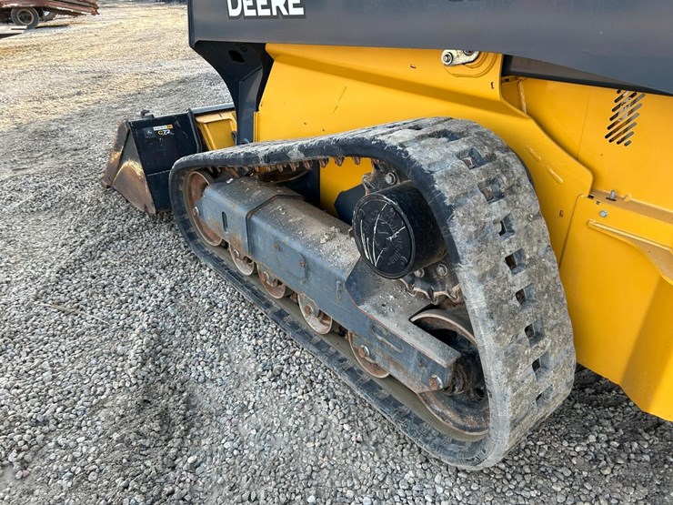 2024-deere-325g-image-17