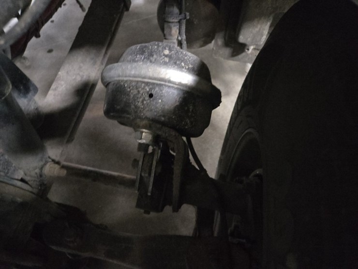 2015-kenworth-t680-image-43