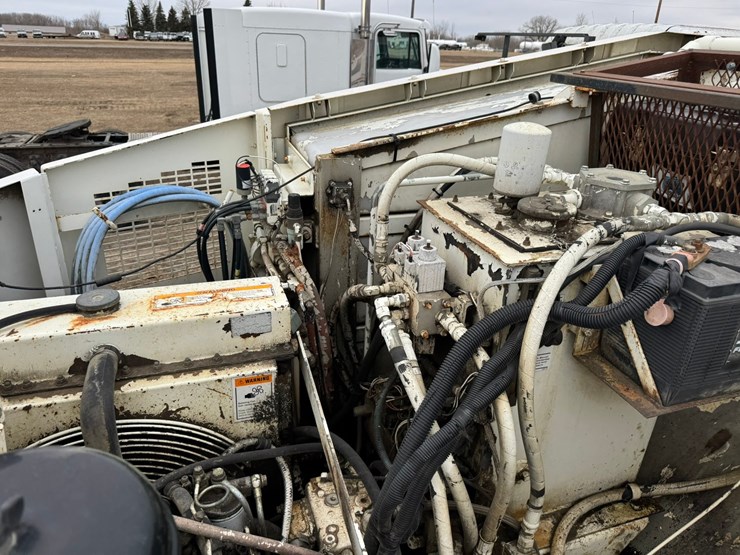 1997-elgin-eagle-e-image-48