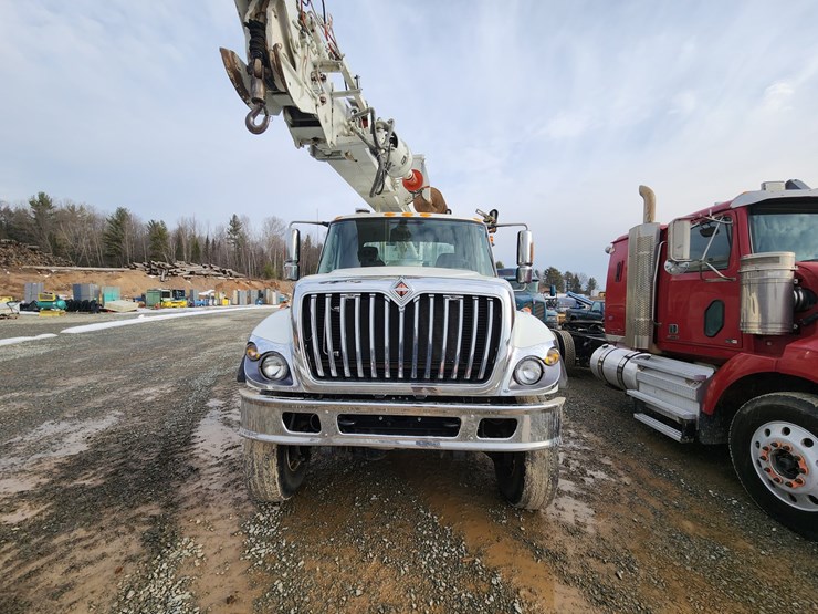 2008-international-workstar-7400-image-11