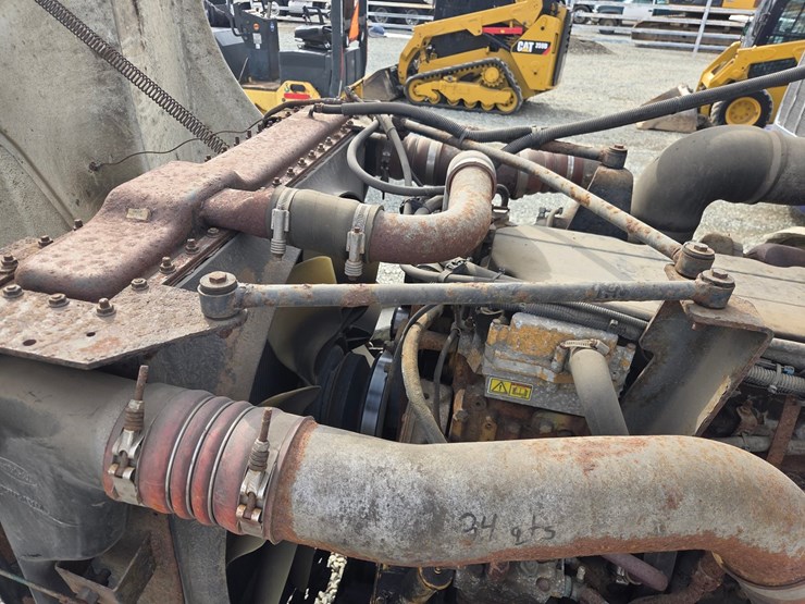 2007-peterbilt-579-image-48