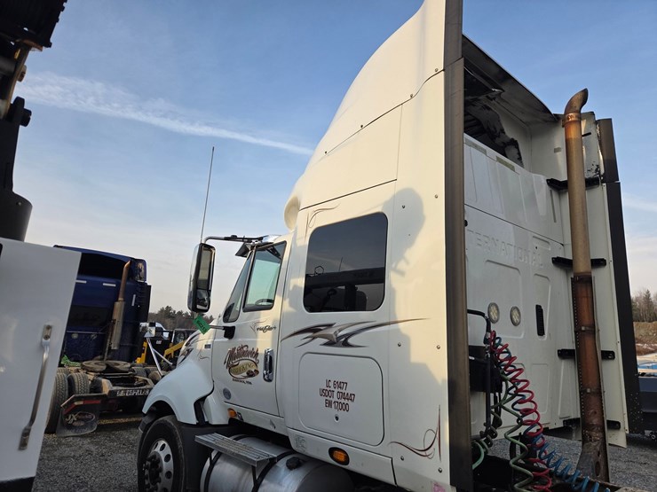 2013-international-prostar-image-18